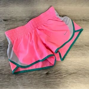 NIKE Dry Fit Pink Green White Swoosh Athletic Lightweight Gym Workout Shorts M